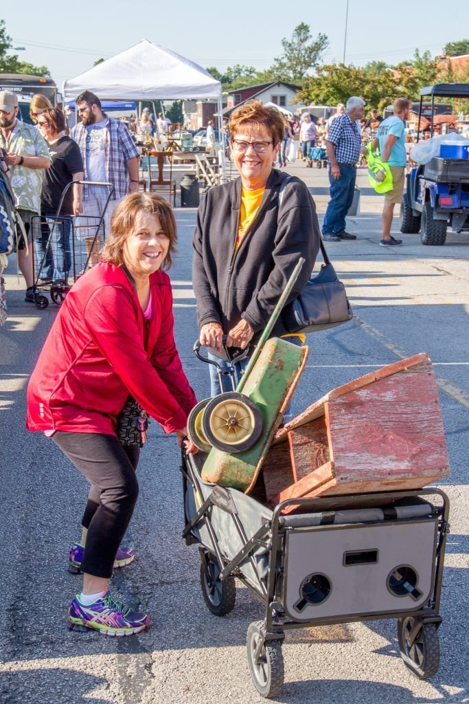Litchfield Pickers Market — Litchfield